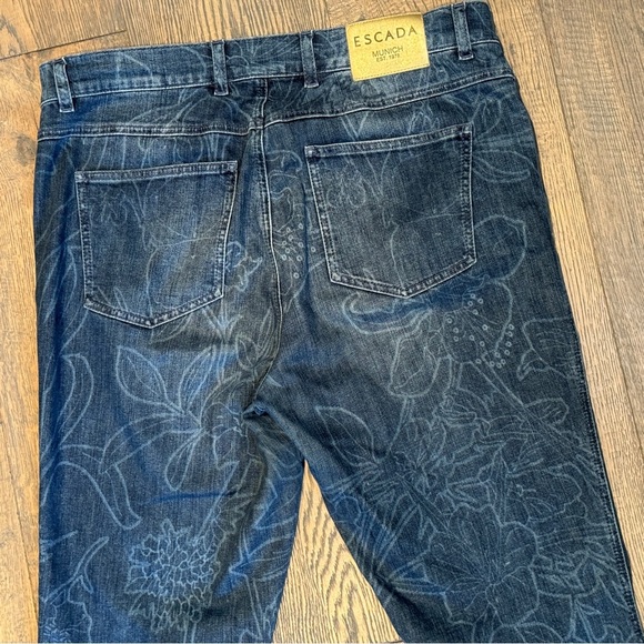 Escada Jeans Women's Size 42 12 Floral Printed Slim Bleach Blue Stretch Artsy - Picture 7 of 15